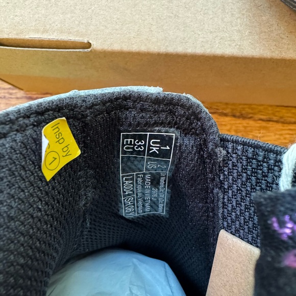 Beautiful rainbow Doc Marten boots BNIB Big Girl size 2 - Picture 6 of 8